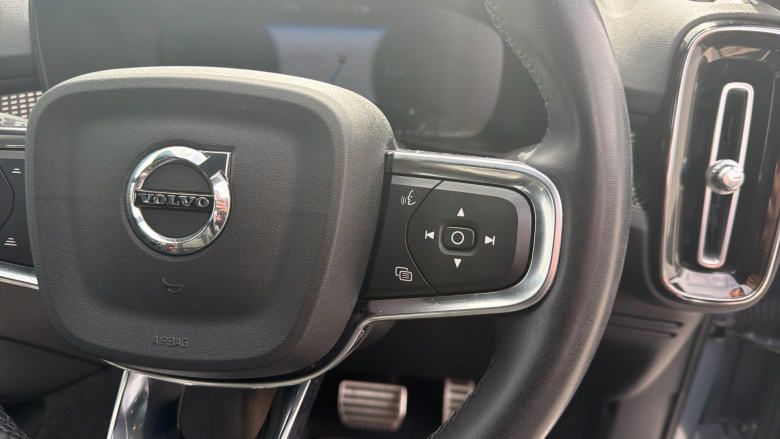 Volvo Xc40 1.5 T5 Recharge PHEV R DESIGN Pro 5dr Auto Estate